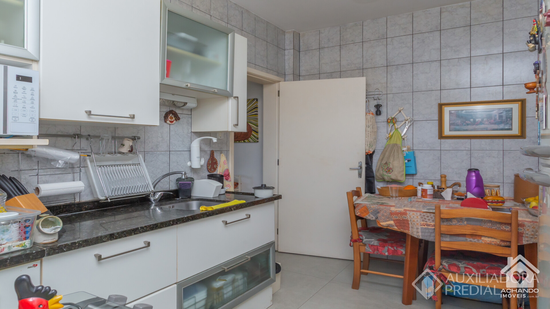 Apartamento no  Bom Fim de 2 dormitórios 84m2